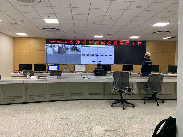 1594200808427189.jpg 拼接屏3.jpg