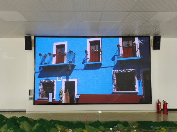 1682658182429379.jpg LED1.jpg